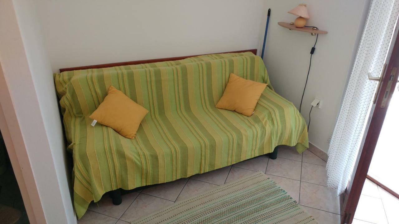 Apartments Dora Banjol ภายนอก รูปภาพ