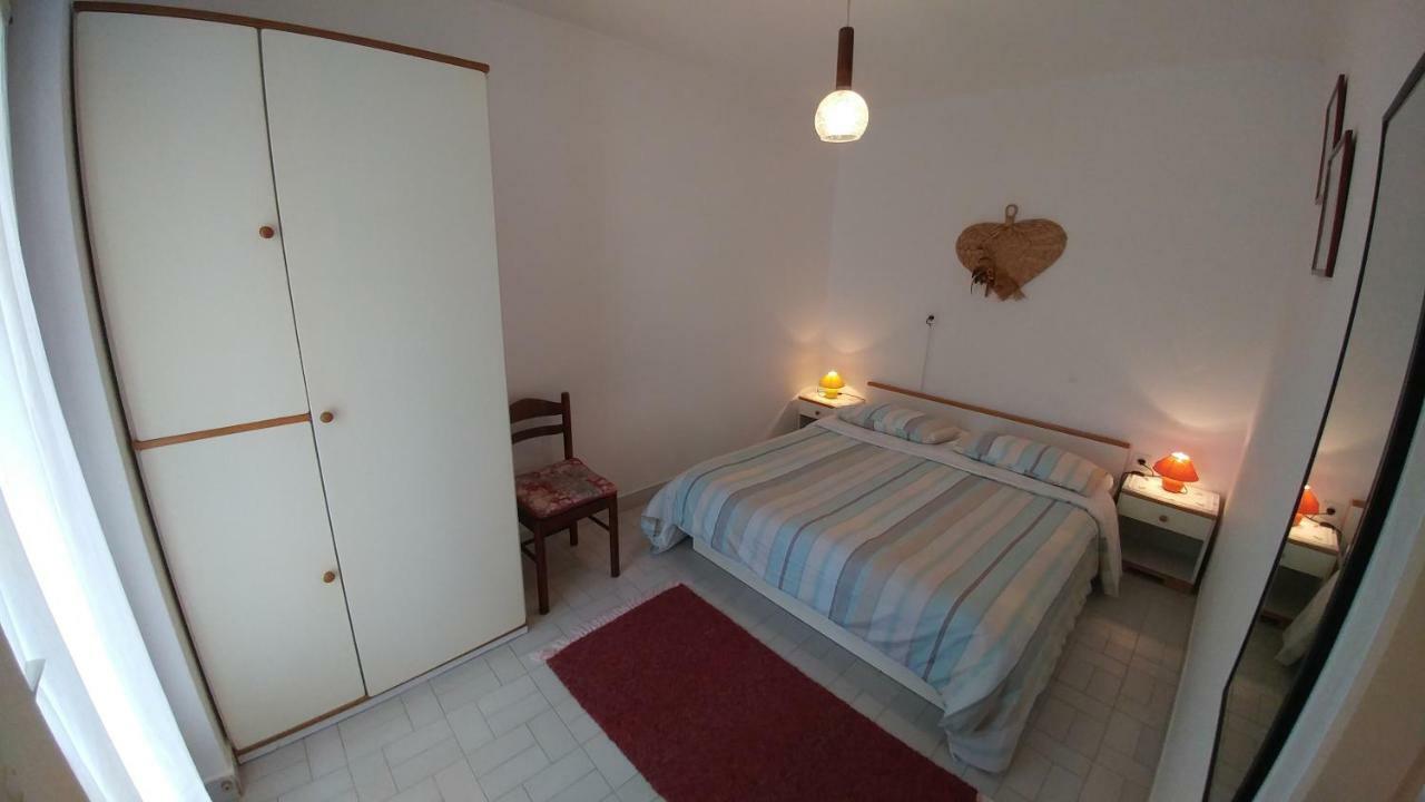 Apartments Dora Banjol ภายนอก รูปภาพ